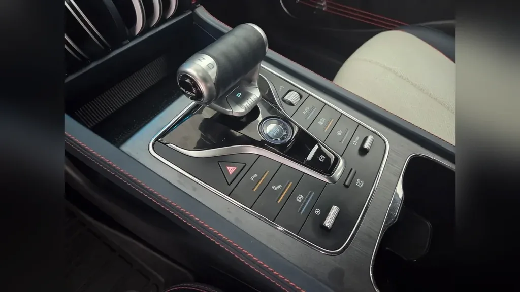 BYD Yuan Plus - Imagem 13