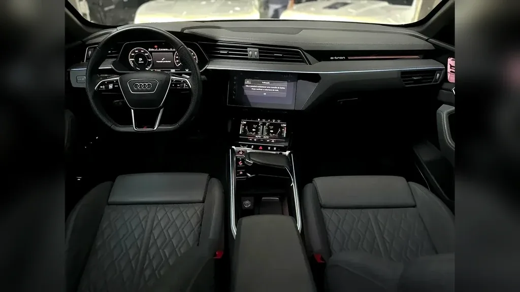 Audi E-tron - Imagem 9