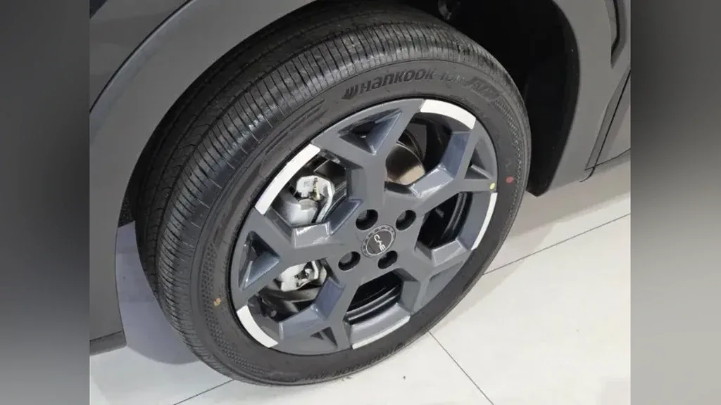 BYD Dolphin - Imagem 13