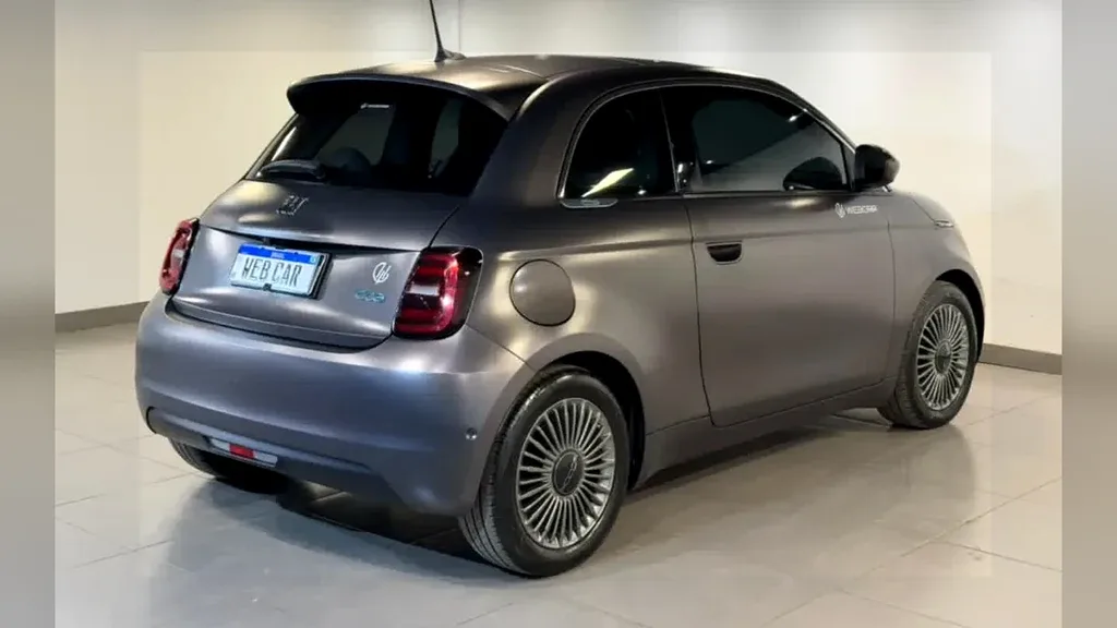 Fiat 500e - Imagem 6