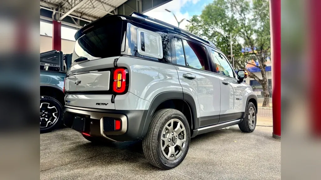 Chevrolet Spark Euv - Imagem 3