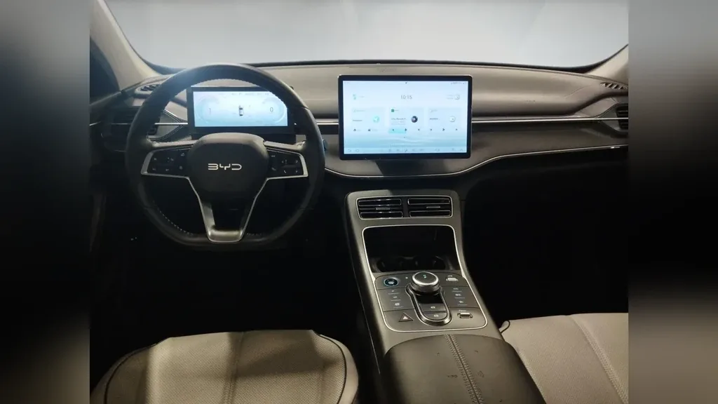 BYD King - Imagem 12