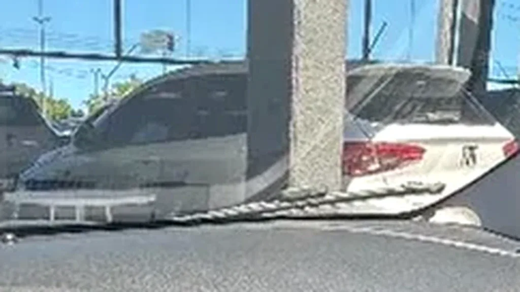 JAC E-JS1 - Imagem 10