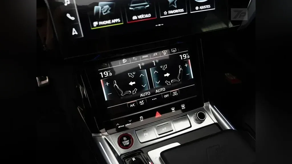 Audi Q8 Sportback E-tron - Imagem 7