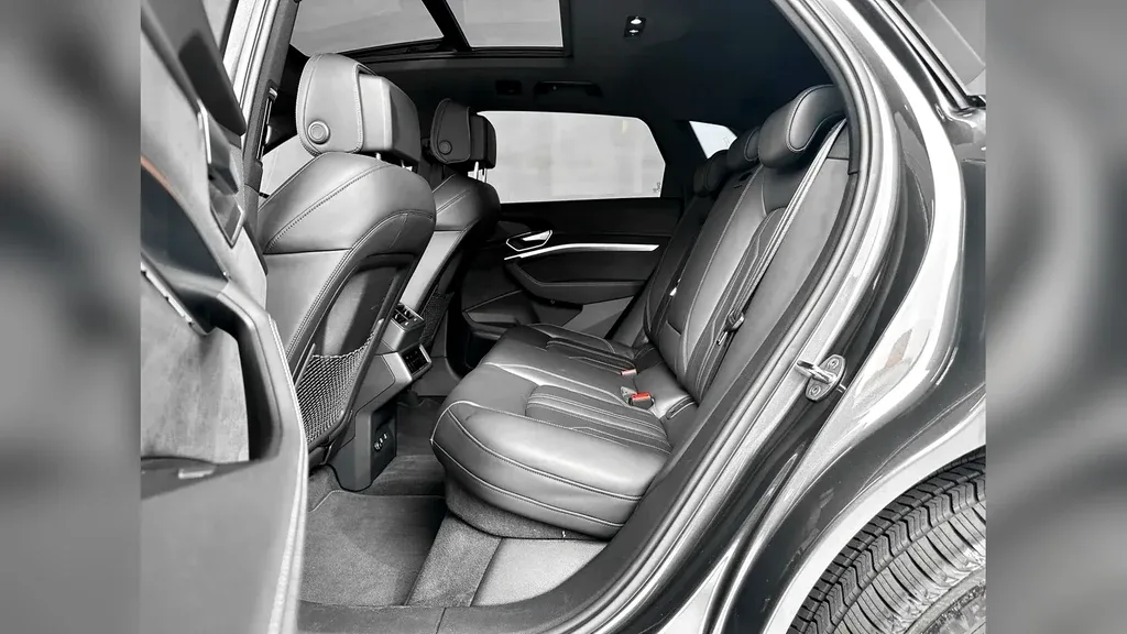 Audi E-tron - Imagem 16