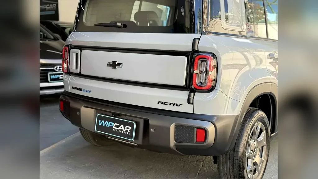 Chevrolet Spark Euv - Imagem 13