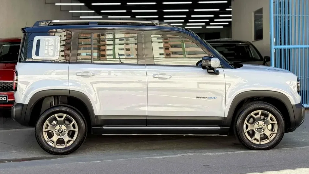 Chevrolet Spark Euv - Imagem 15