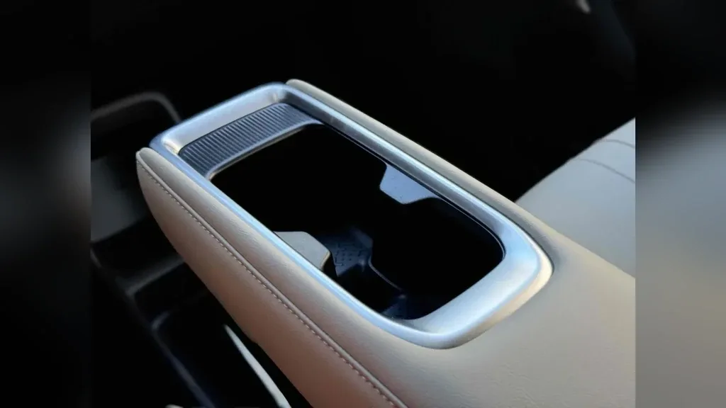 Chevrolet Spark Euv - Imagem 8