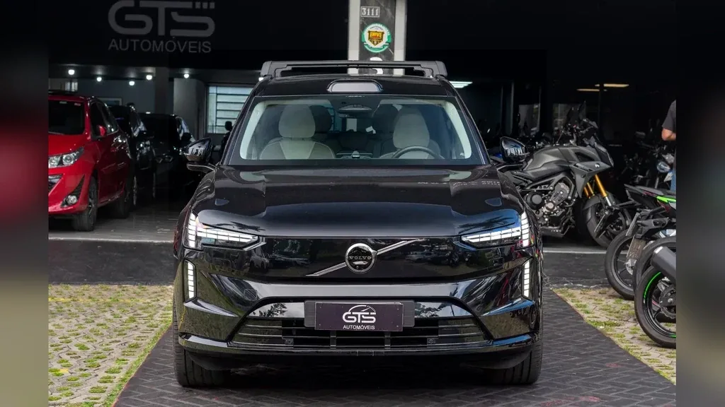 Volvo Ex90 - Imagem 3