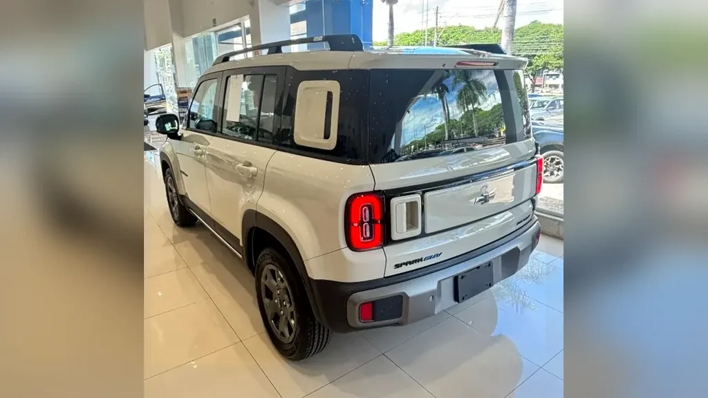 Foto de um chevrolet spark euv