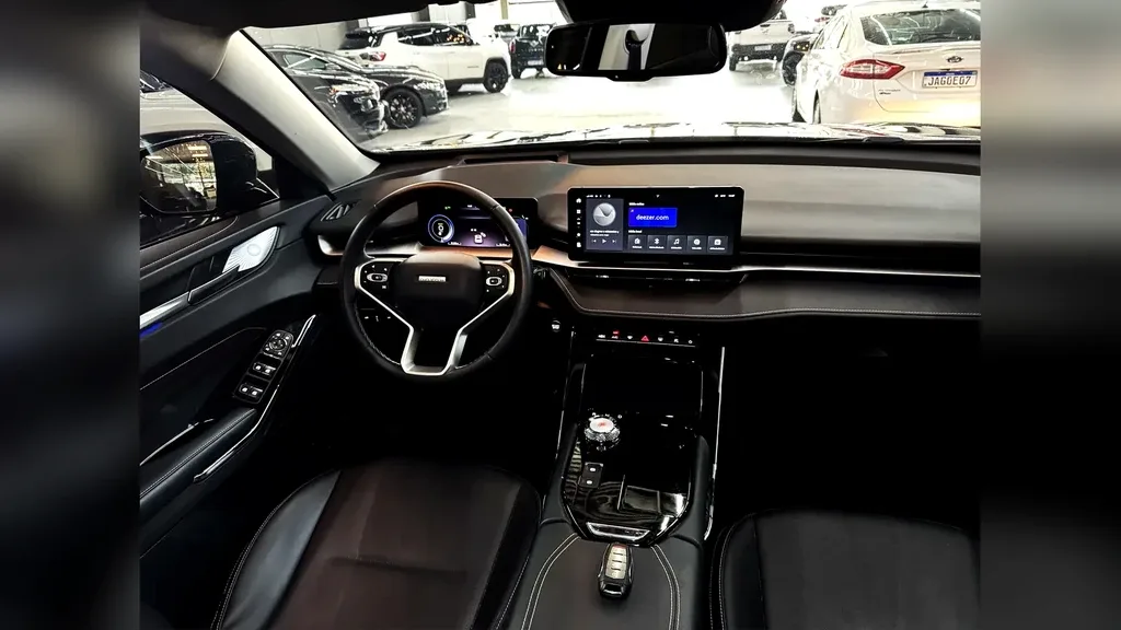 GWM Haval H6 Plug-in Hybrid - Imagem 14