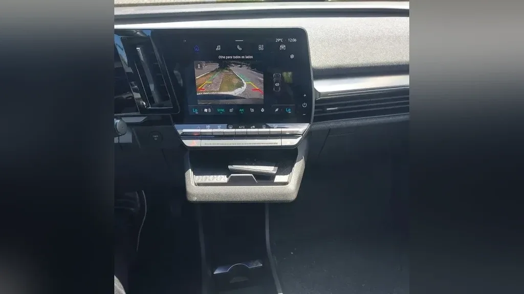 Renault Megane E-tech Electric - Imagem 11