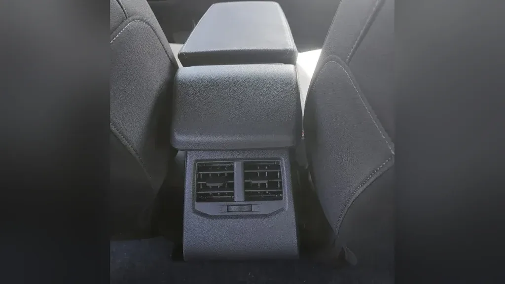 Renault Megane E-tech Electric - Imagem 14