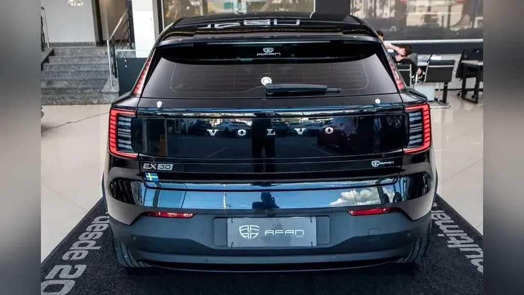 Volvo EX30 - Imagem 5
