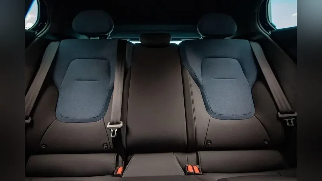 Volvo EX30 - Imagem 11