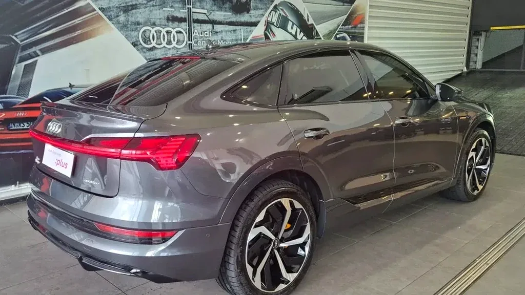 Audi E-tron Sportback - Imagem 10