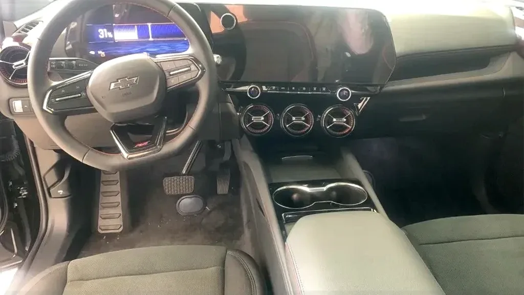 Chevrolet Blazer EV - Imagem 13