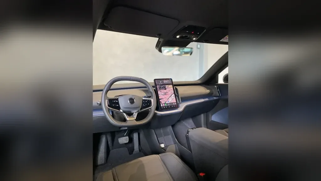 Volvo EX30 - Imagem 11