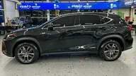 Lexus Nx - Miniatura 7