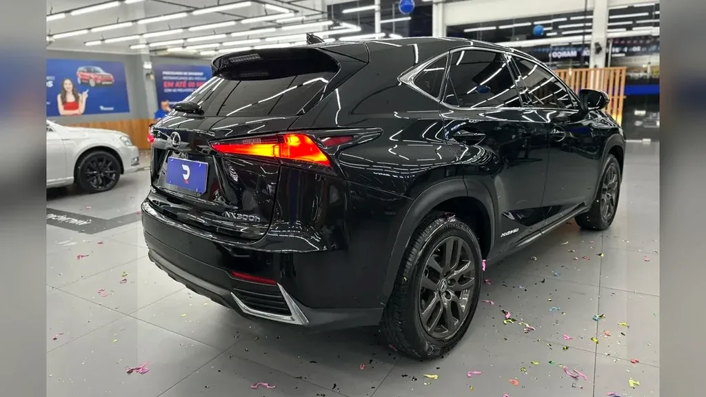 Lexus Nx - Imagem 4