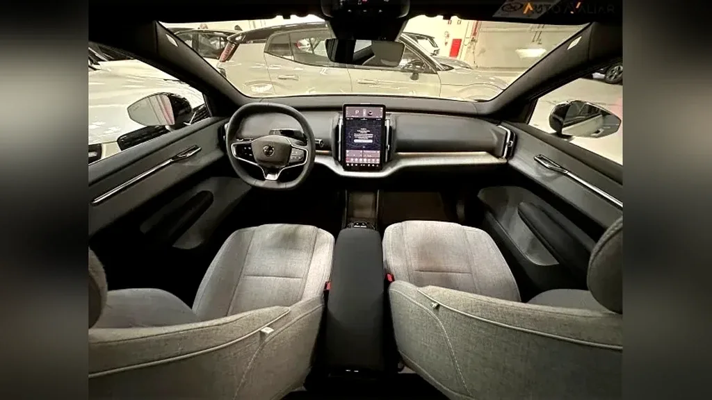 Volvo EX30 - Imagem 4