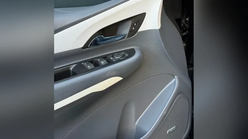 Chevrolet Bolt EV - Imagem 17