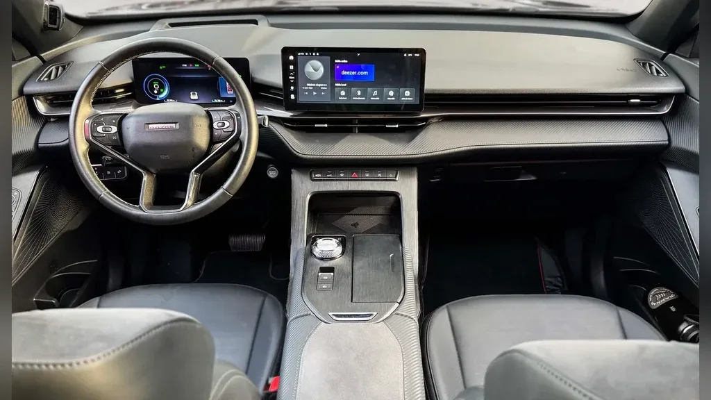 GWM Haval H6 Plug-in Hybrid - Imagem 13