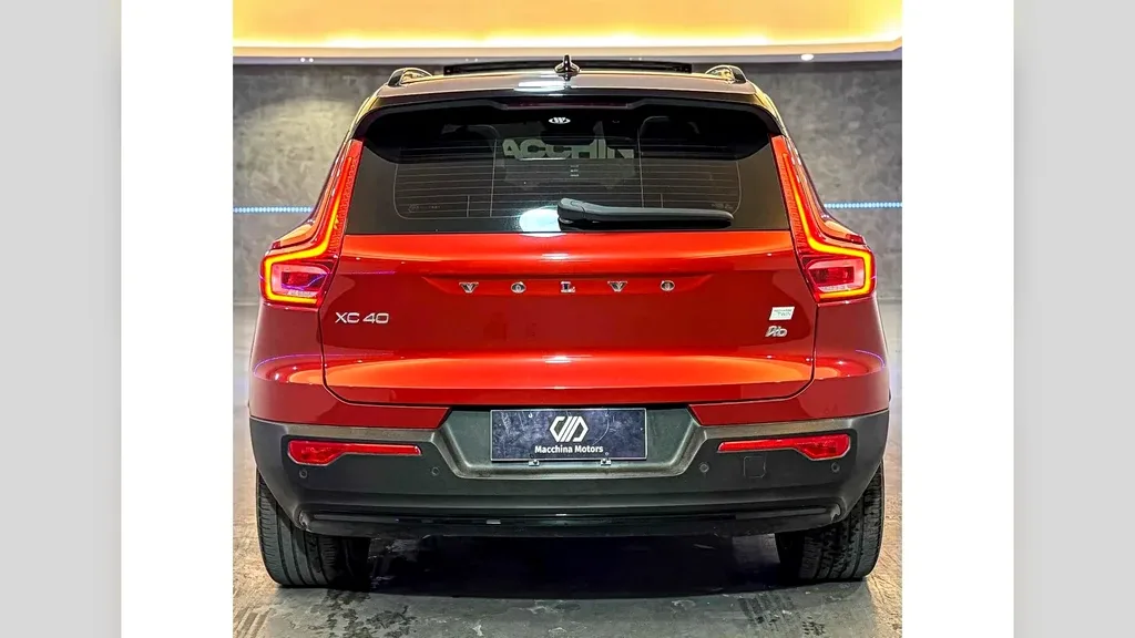 Volvo XC40 Recharge - Imagem 4