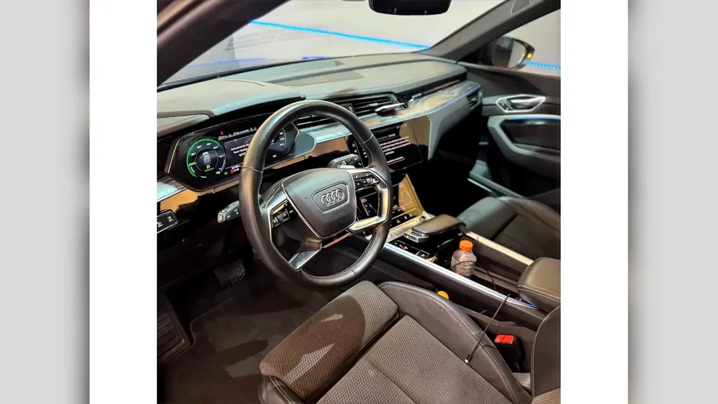 Audi E-tron - Imagem 15