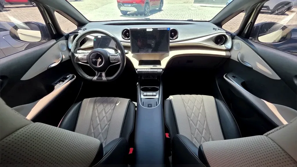 BYD Dolphin - Imagem 13
