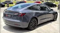 Tesla Model 3 - Miniatura 6