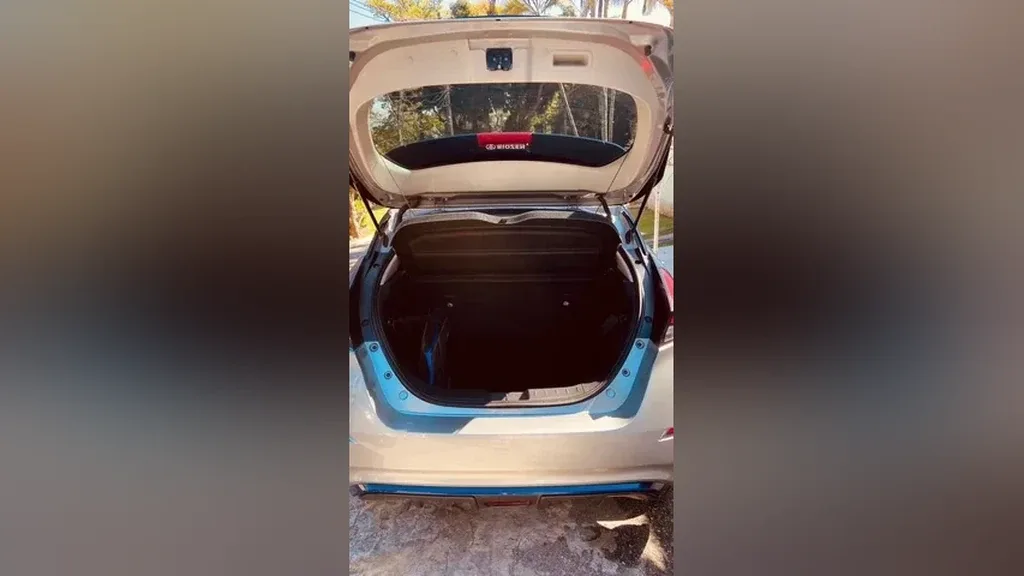 Nissan Leaf - Imagem 18