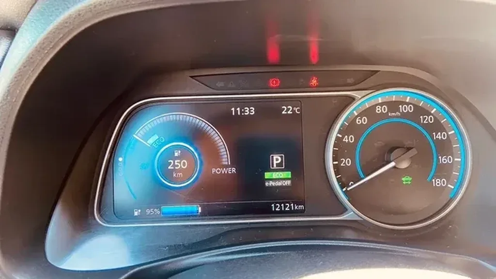 Nissan Leaf - Imagem 19