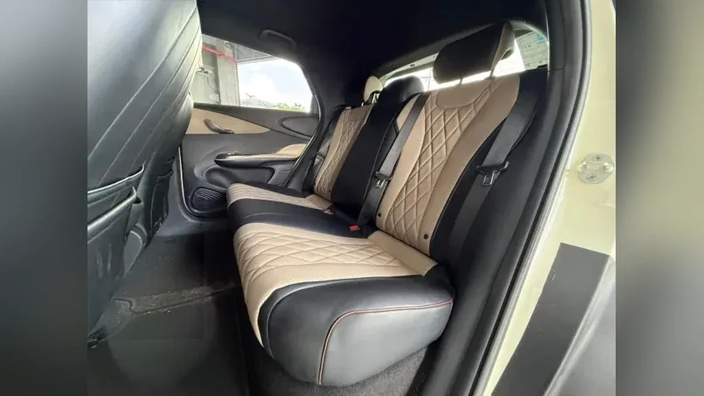 BYD Dolphin - Imagem 13