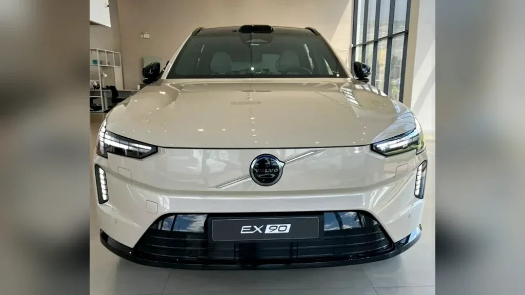 Volvo Ex90 - Imagem 2