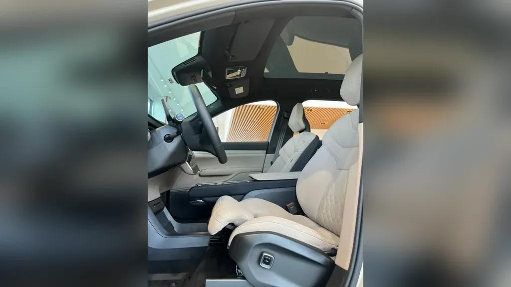 Volvo Ex90 - Imagem 6