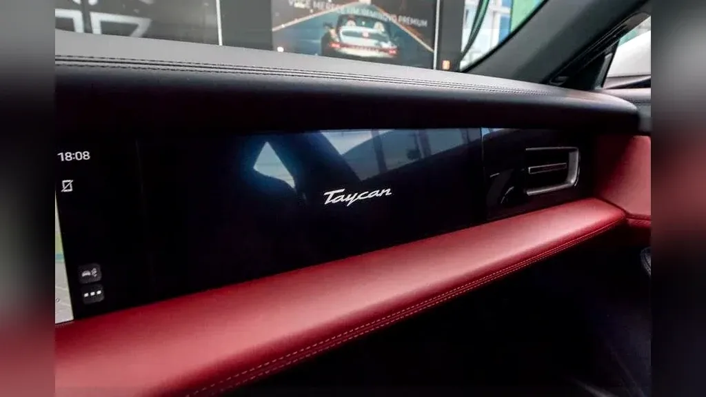 Porsche Taycan - Imagem 20