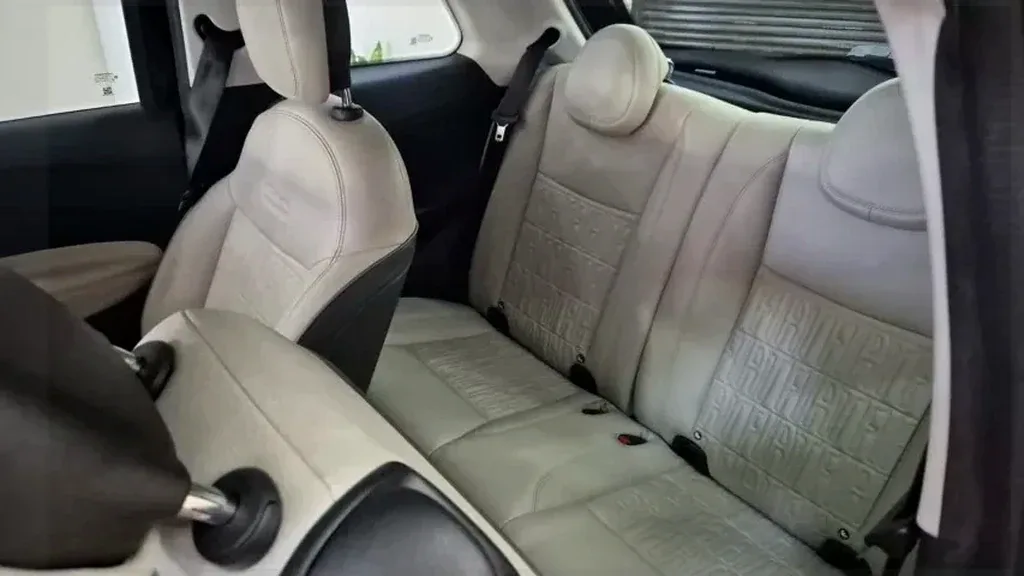 Fiat 500e - Imagem 13