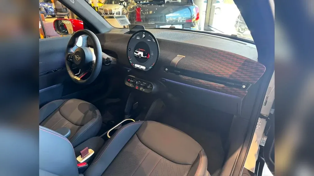 Mini Cooper SE - Imagem 5