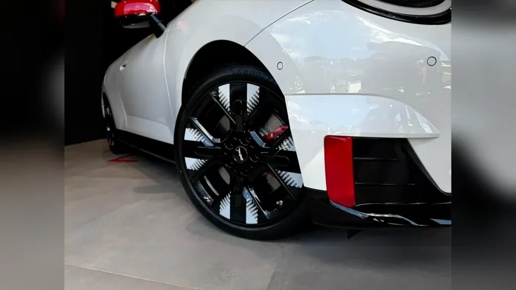 Mini Cooper SE - Imagem 6