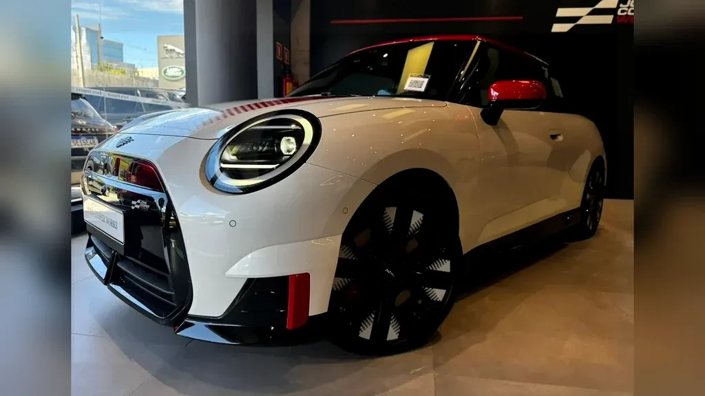 Mini Cooper SE - Imagem 8