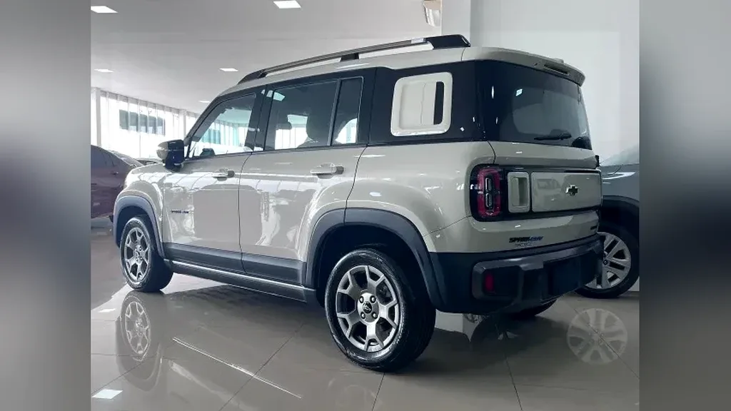 Chevrolet Spark Euv - Imagem 2