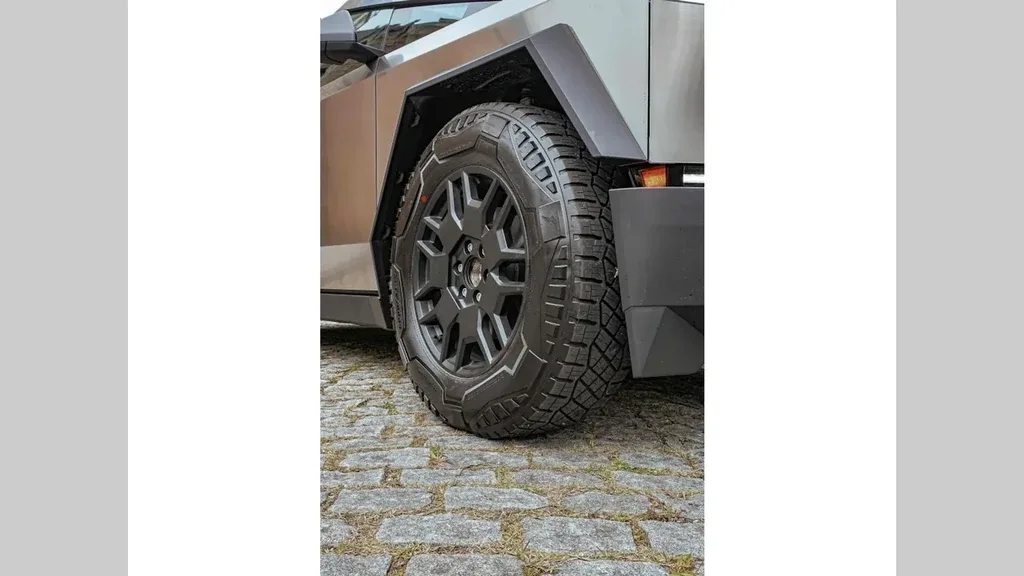 Tesla Cybertruck - Imagem 8