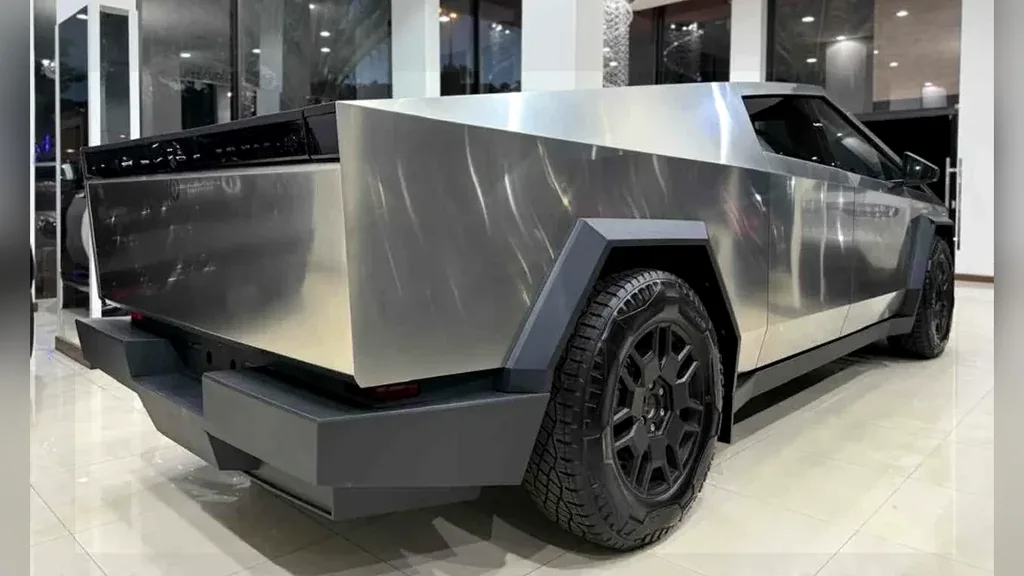 Tesla Cybertruck - Imagem 17
