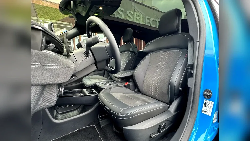 Ford Mustang Mach-e - Imagem 7