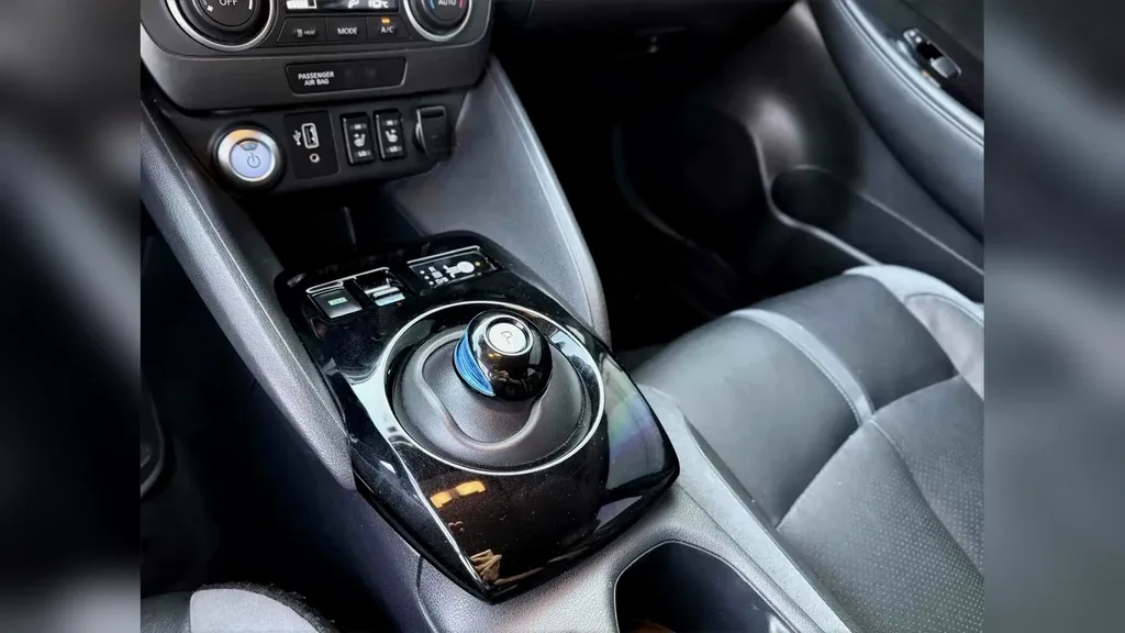 Nissan Leaf - Imagem 12