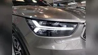 Volvo XC40 Recharge Plug-in Hybrid - Miniatura 7