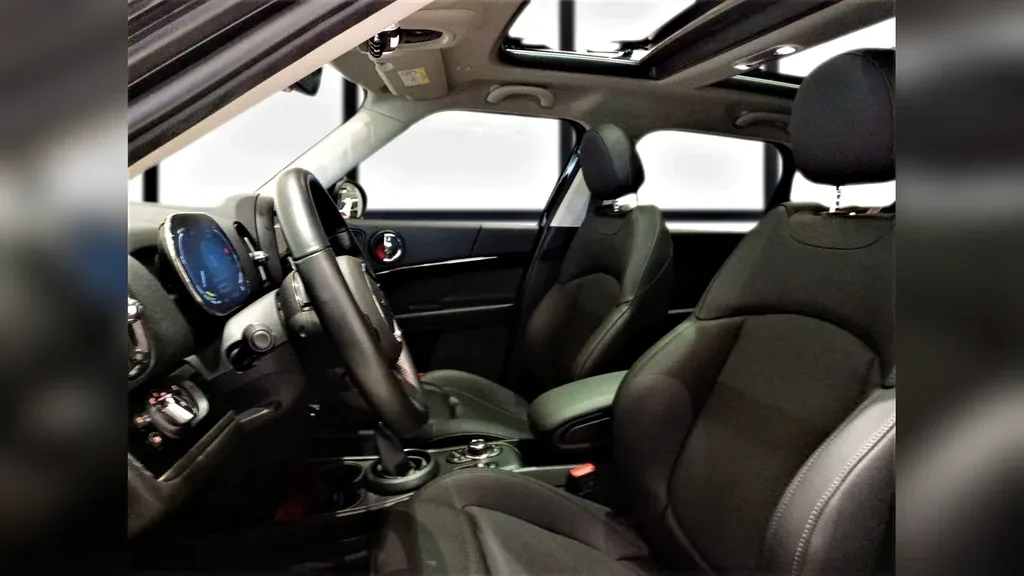 Mini Cooper SE - Imagem 7