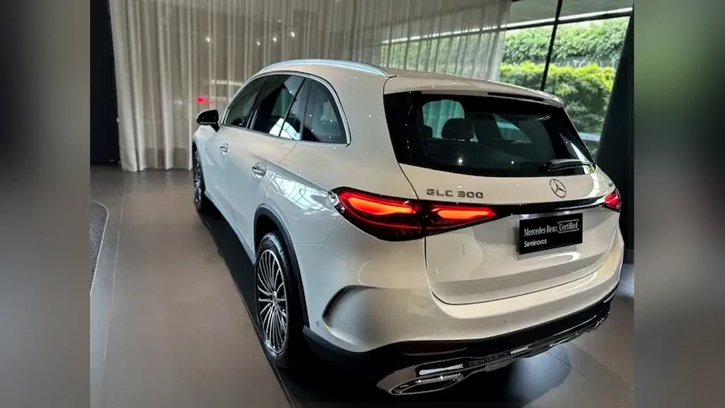 Mercedes Glc 300e - Imagem 5