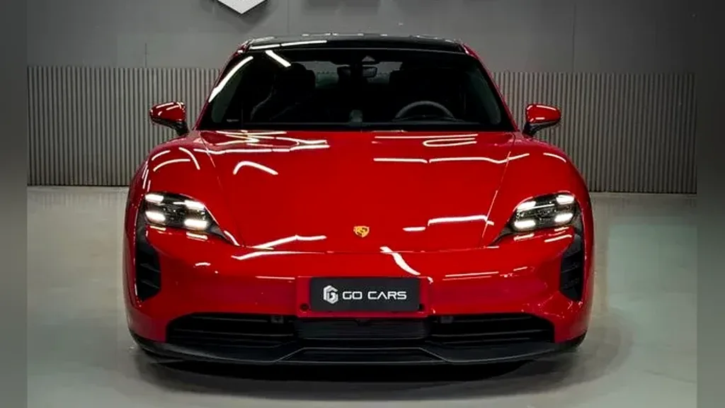 Porsche Taycan - Imagem 2